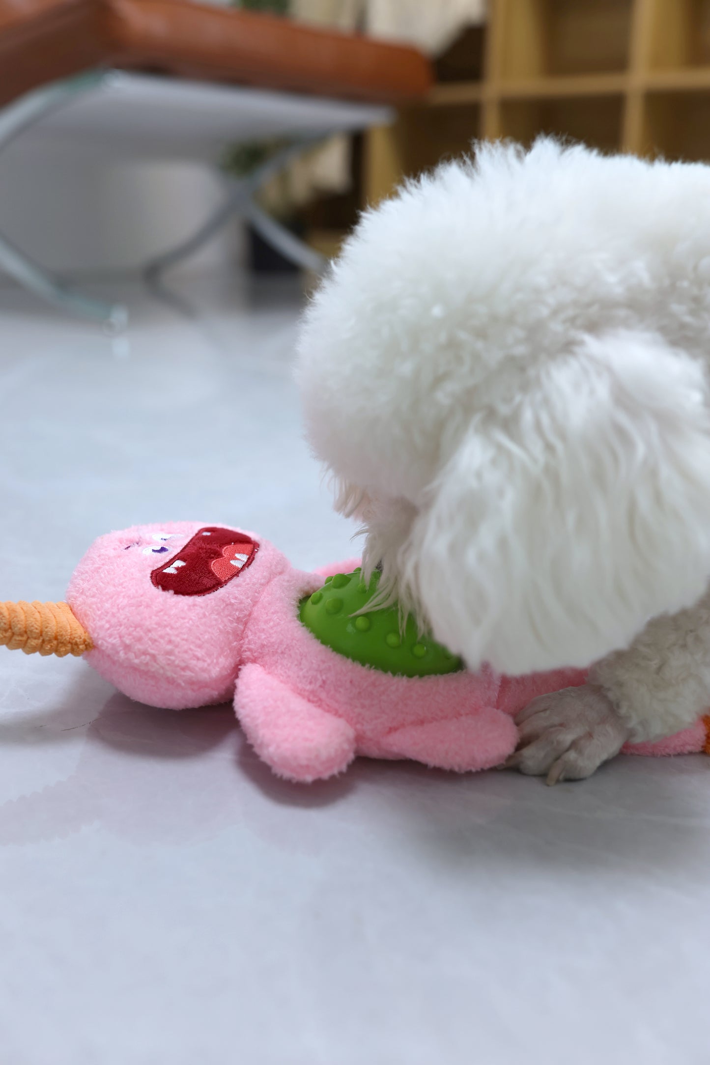 Qmonster Brinquedo para cachorros - Interativo Monstro Faminto - Rosa